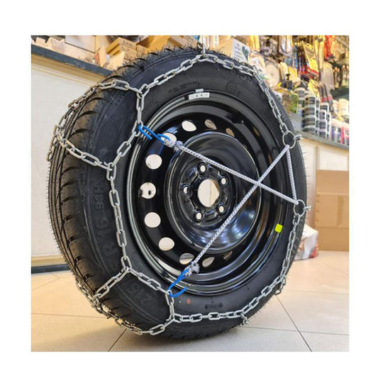 Anti-Skid Tyre Snow Chain Metal Material For Hatch Back Large Size Premium Quality For 02 Wheel/Pack Metal Colour Bag Pack Fy-8515 (China)