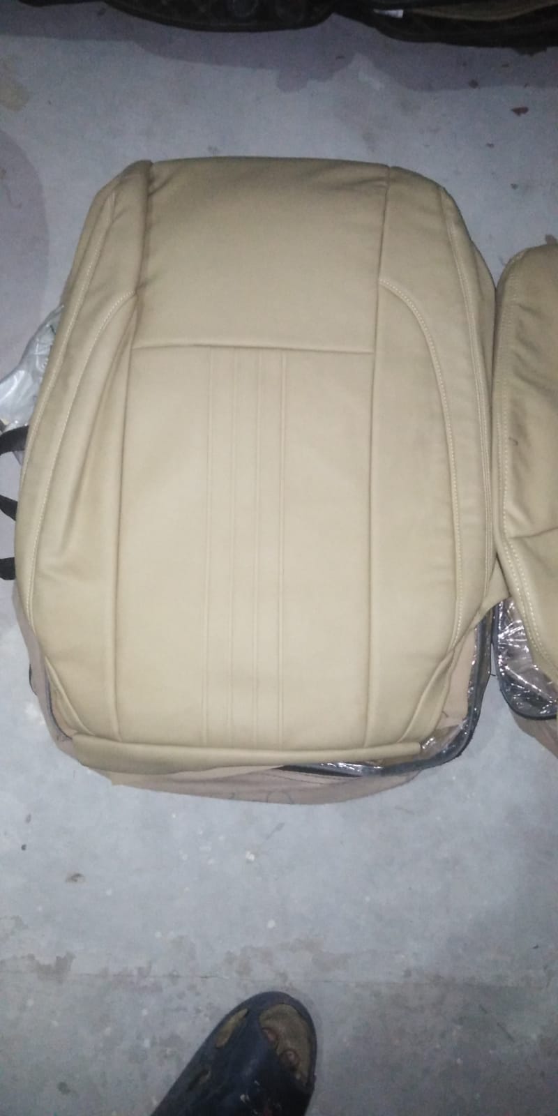 Auto Leather Type Seat Cover M/C Charger Sxt Design Custom Fitting Toyota Corolla 2018 Beige Colour 12 Pcs / Set