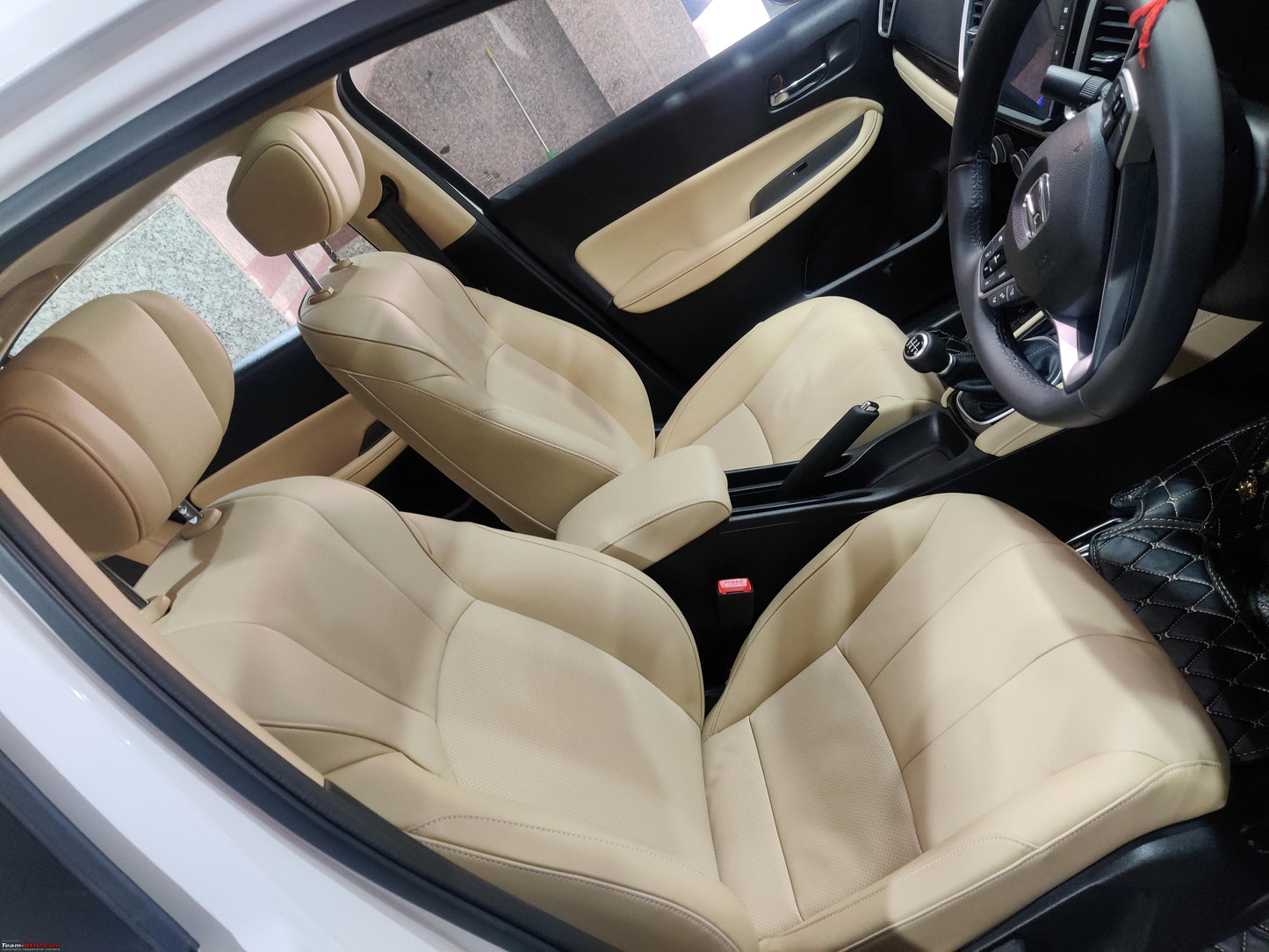 Auto Leather Type Seat Cover M/B Oem Design  Custom Fitting Honda City 2021 Beige Colour Beige Stitch  09 Pcs/Set