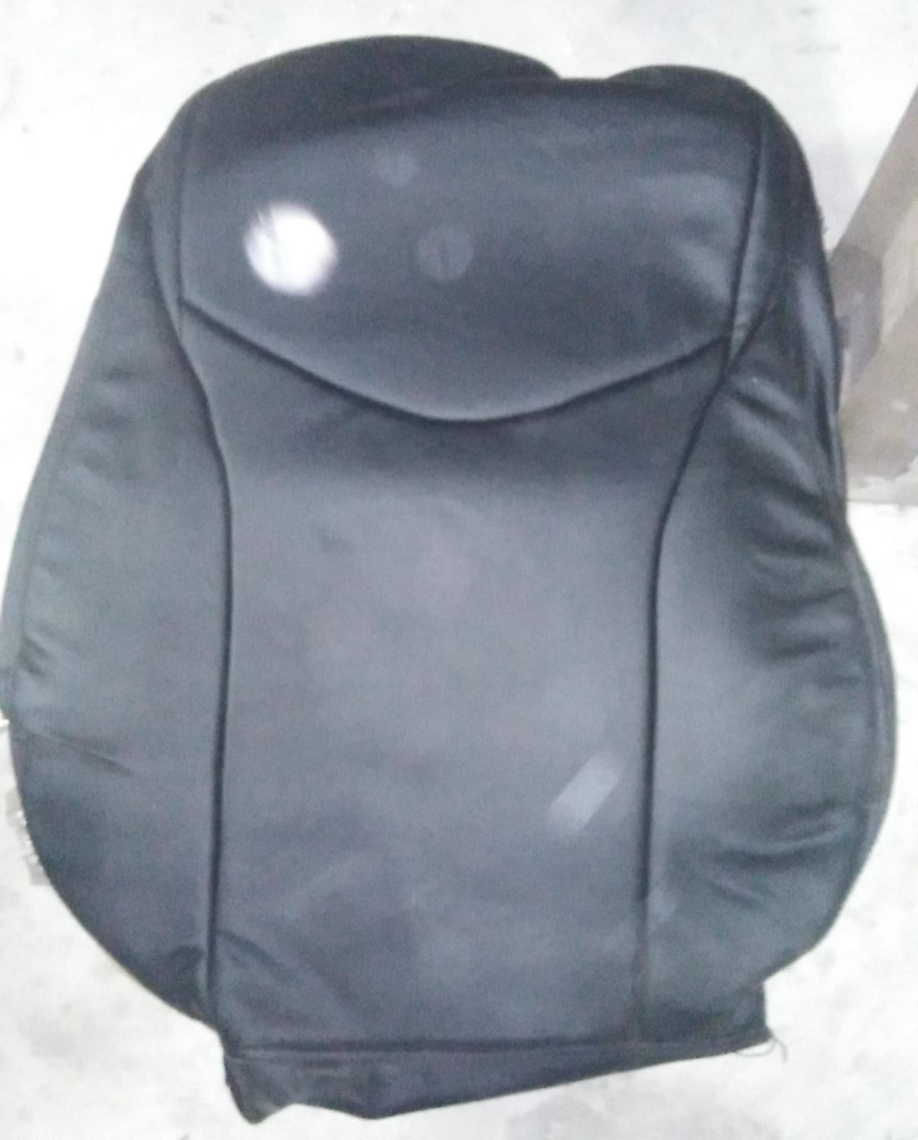 Auto Leather Type Seat Cover M/C Oem Design Custom Fitting Toyota Prius 2018 Black Colour 12 Pcs / Set