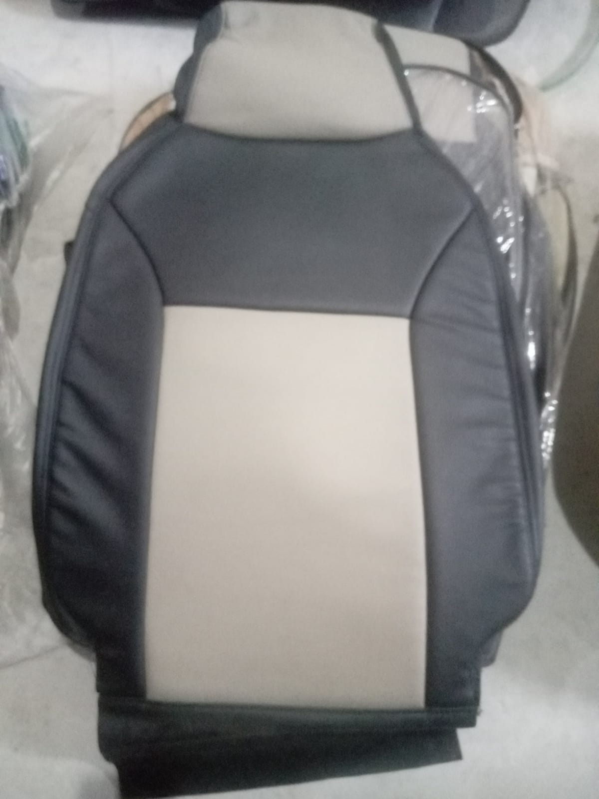 Auto Leather Type Seat Cover M/D Oem Design Custom Fitting Suzuki Wagon-R 2018 Black/Y-Grey Colour Black Stitch 06 Pcs/Set