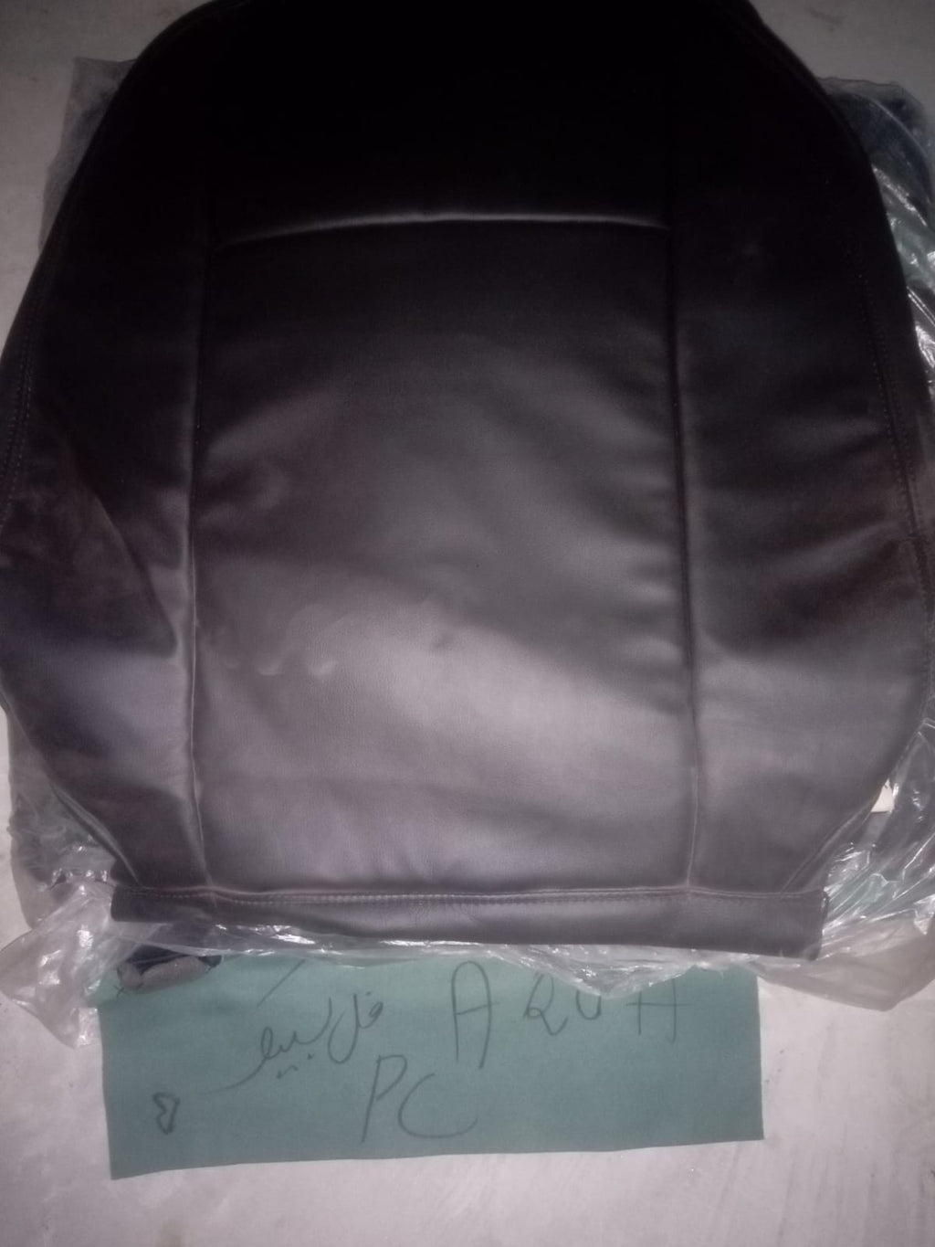 Auto Leather Type Seat Cover M/B Oem Design Custom Fitting Toyota Yaris 2020 Black Colour 11 Pcs/Set Premium Quality