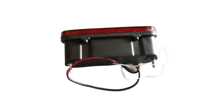 Car Third Brake Lamp Oem Fitting Suzuki Swift 2022 Under Rear Diffuser Fitting Rectangle Shape Plastic Housing Black Housing Parking + Brake Function Red Led Colour Box Pack (China)