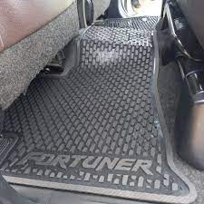 Car Floor Mat Pvc Material Oem Fitting Toyota Fortuner 2018 Smoke Pvc 03 Pcs / Set Poly Bag Pack 4 Pcs (China)