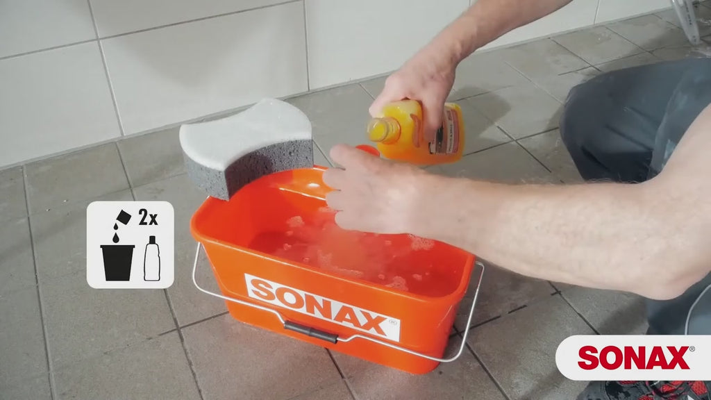 Car Shampoo & Wax Sonax Plastic Can Pack 1000Ml 03133410 (Japan)