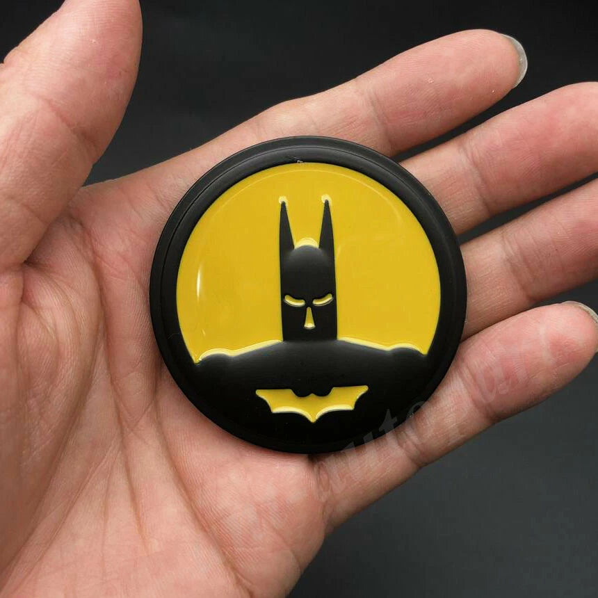 Car Universal Mono Metal Material Batman Logo Black/Yellow 01 Pc/Pack Small Size Poly Bag Pack (China)